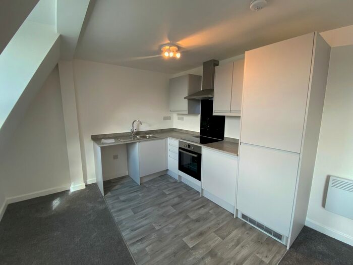 1 Bedroom Flat To Rent In Peach Trees Apartments, Highlanders Hill, Mansfield, Nottingham, NG18