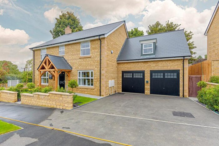 5 Bedroom Detached House For Sale In High Street, Ketton, Stamford, PE9
