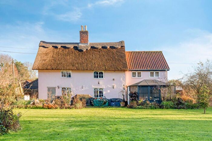 3 Bedroom Detached House For Sale In Grade Ii Listed Thatched Cottage In Seething, NR15