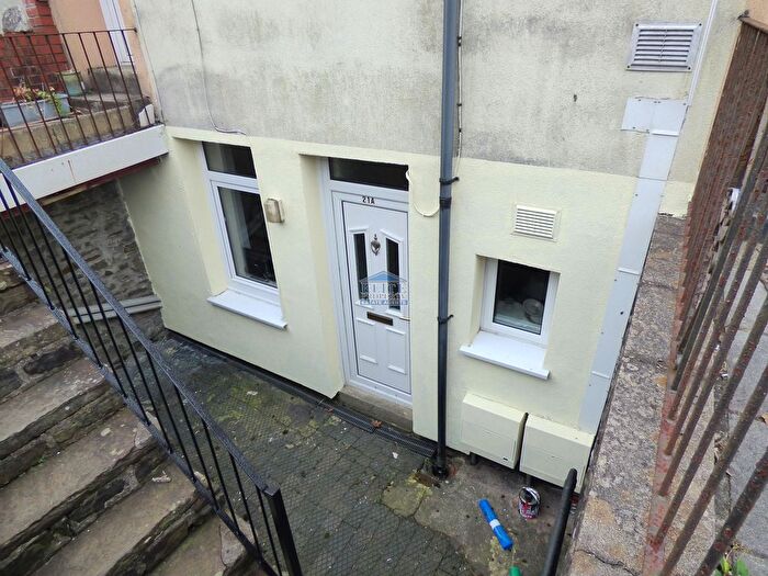 1 Bedroom Flat To Rent In Adare Street, Ogmore Vale, Bridgend ., CF32