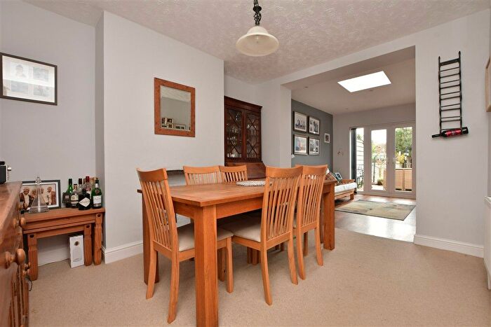 3 Bedroom Semi-detached House For Sale In Old Bridge Road, Whitstable, Kent, CT5