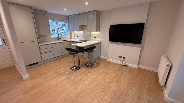 2 Bedroom Flat To Rent In Holcombe Close, Altrincham., WA14