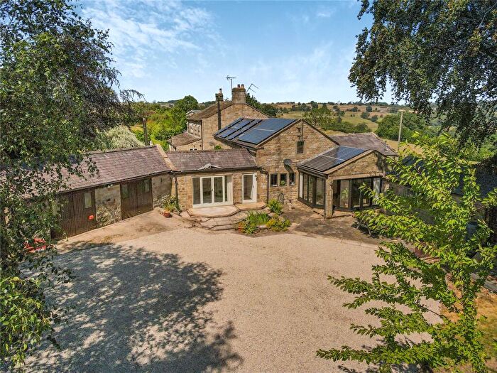 4 Bedroom Detached House For Sale In Crag Lane, Felliscliffe, Harrogate, North Yorkshire, HG3