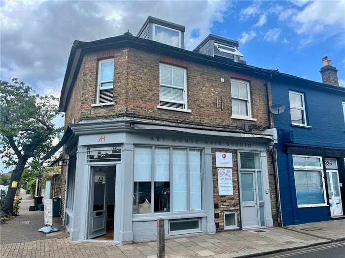 Studio To Rent In Sandycombe Road, Richmond, TW9