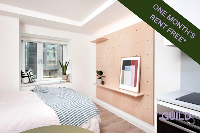 Flat To Rent In The Guild, Walnut Tree Close, Guildford, Surrey, GU1