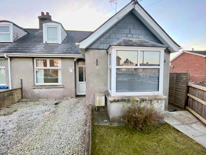 3 Bedroom Semi-Detached Bungalow To Rent In Wonnacotts Road, Okehampton EX20