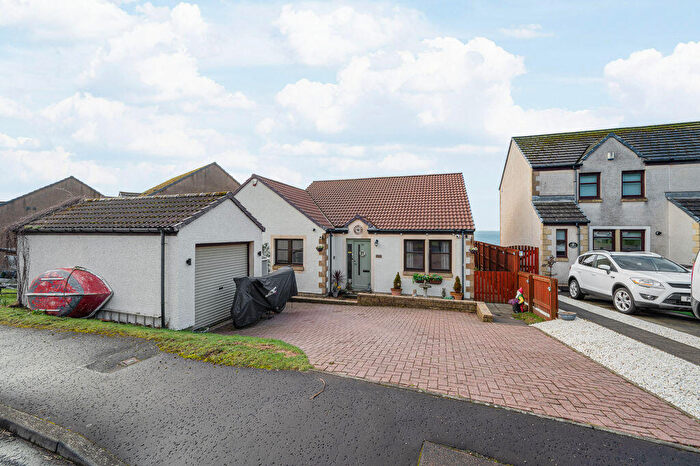 4 Bedroom Detached Bungalow For Sale In Pettycur Bay, Burntisland, KY3