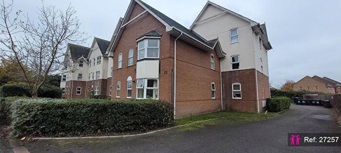 2 Bedroom Flat To Rent In Arthur Road, Christchurch, BH23
