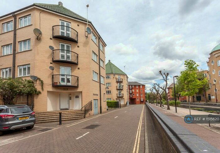 1 Bedroom Flat To Rent In Adelphi Court, London, SE16