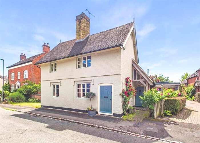 3 Bedroom Detached House For Sale In Manor Road, Kings Bromley, Burton-On-Trent, DE13