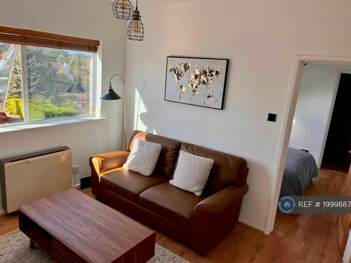 1 Bedroom Flat To Rent In Swonnells Court, Lowestoft, NR32