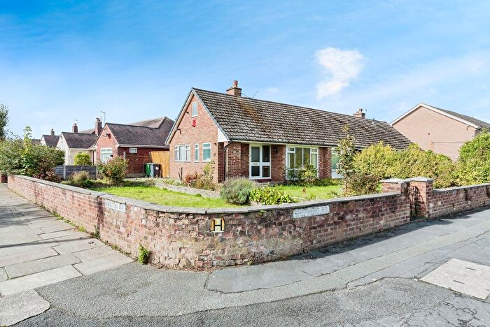 2 Bedroom Bungalow For Sale In Shepherd Road, Lytham St. Annes, Lancashire, FY8