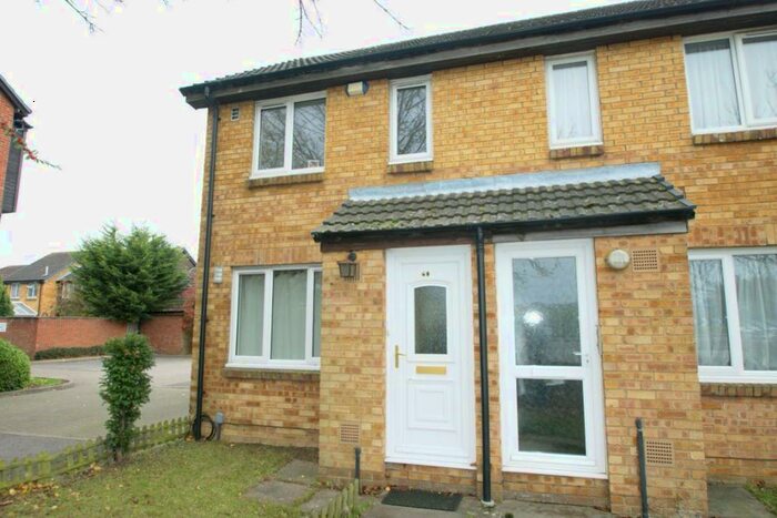 2 Bedroom House To Rent In Braemar Gardens, Cippenham, SL1