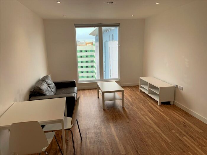 1 Bedroom Flat To Rent In The Exchange, Elmira Way, Salford Quays, Greater Manchester, M5