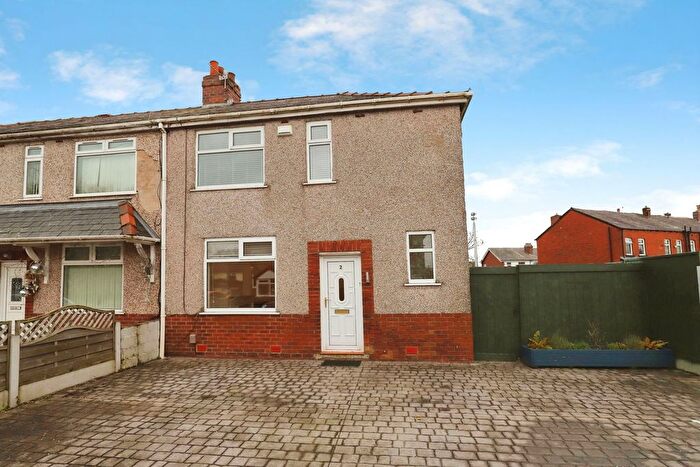 2 Bedroom Semi Detached House To Rent In Caldbeck Avenue, Bolton, BL1