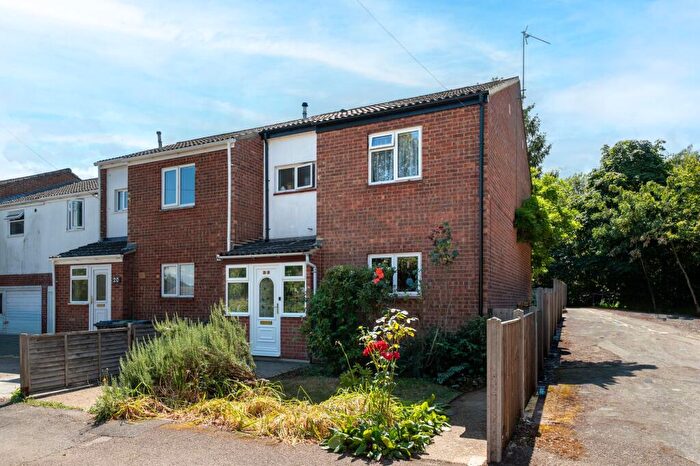 3 Bedroom Semi-Detached House For Sale In Bakery Close, Wilburton, CB6