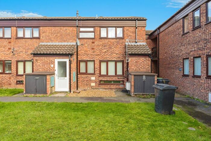 2 Bedroom Flat For Sale In High House Avenue, Wymondham, Norfolk, NR18