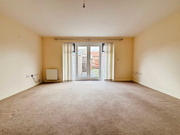 3 Bedroom Terraced House For Sale In Blockley Road, Hadley, TF1