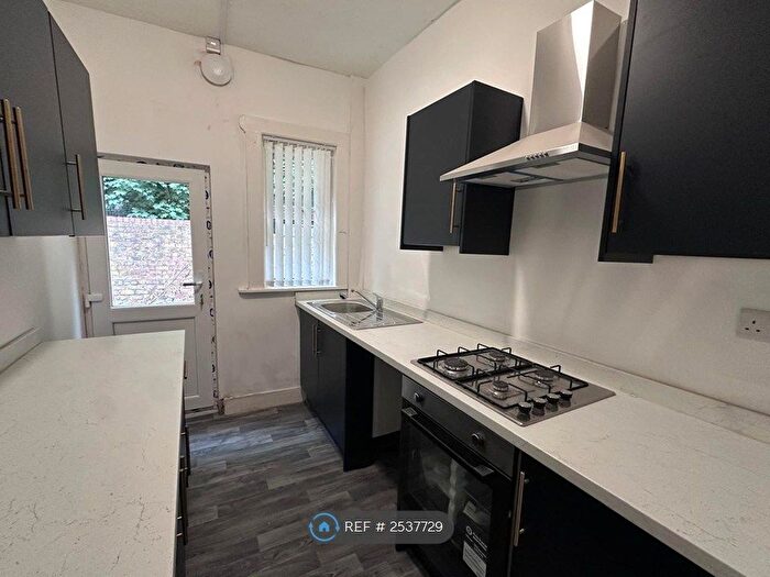 3 Bedroom Terraced House To Rent In Melling Avenue, Liverpool, L9