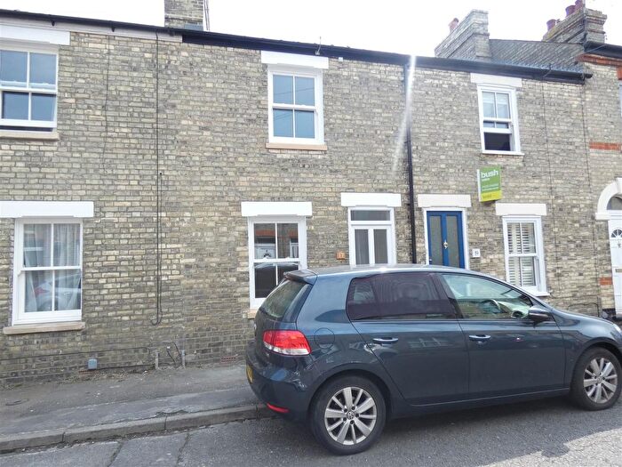 2 Bedroom Property To Rent In Suez Road, Cambridge, CB1