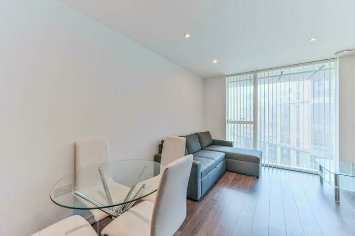 1 Bedroom Flat To Rent In Tennyson Apartments, East Croydon, CR0