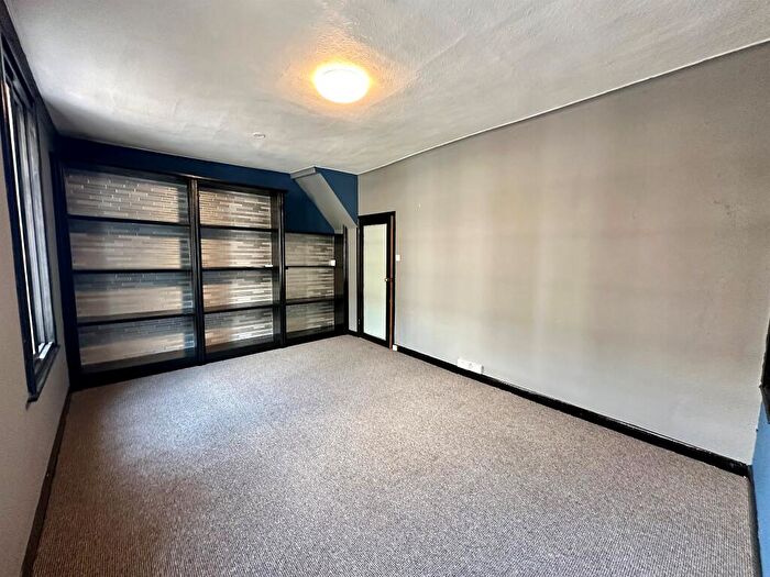 2 Bedroom Flat For Sale In Market Street, Wisbech, PE13