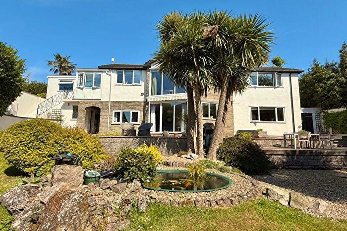 4 Bedroom Detached House For Sale In Church Road, Worle Hillside - Annexe Potential, BS22