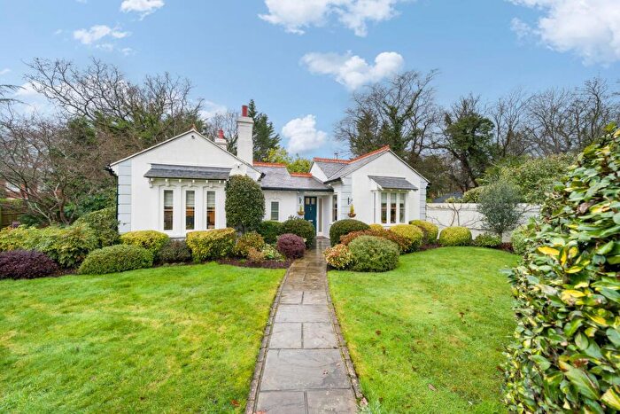 2 Bedroom Detached House For Sale In Park Hill Drive, Cobham, KT11