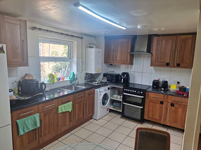3 Bedroom Terraced House To Rent In Tindal Street, London, SW9