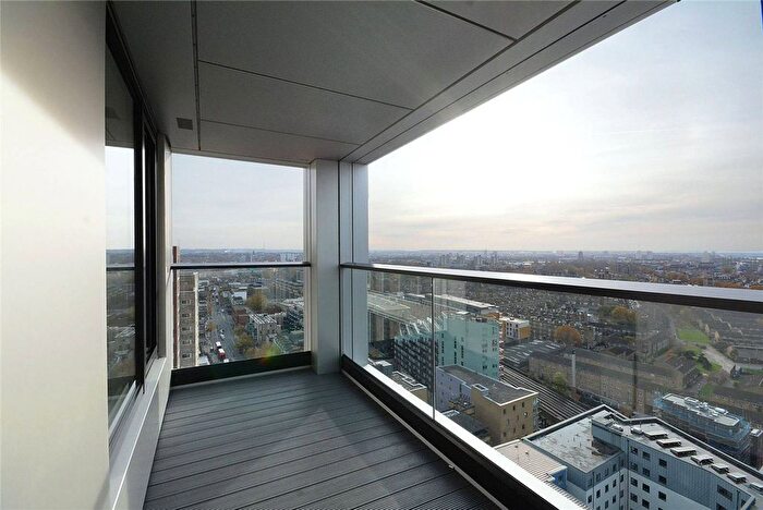 1 Bedroom Flat To Rent In Deacon Street, Elephant And Castle, London, SE17