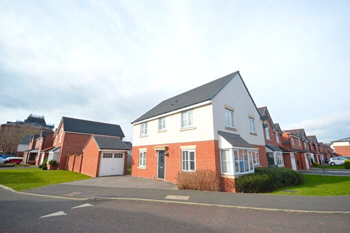 4 Bedroom Detached House To Rent In Wade Avenue, Stockton Heath, WA4