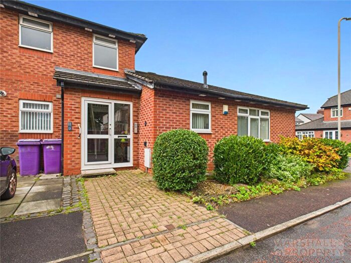 Apartment To Rent In Garston, Liverpool, L19