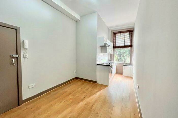 Studio To Rent In Belsize Avenue, Belsize Park, NW3