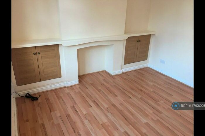 3 Bedroom Terraced House To Rent In Crawthorne Street, Peterborough, PE1