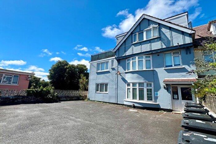 1 Bedroom Flat To Rent In Leighon Road, Paignton, TQ3