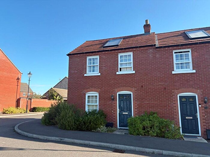 2 Bedroom Cluster House To Rent In Brocklehurst Road, Kempston, MK42