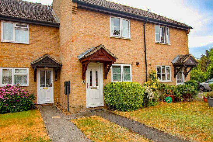 2 Bedroom Terraced House To Rent In Braunfels Walk, Newbury, RG14