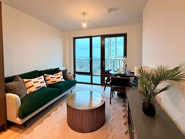 1 Bedroom Flat To Rent In Wembley Park Gardens, London, HA9