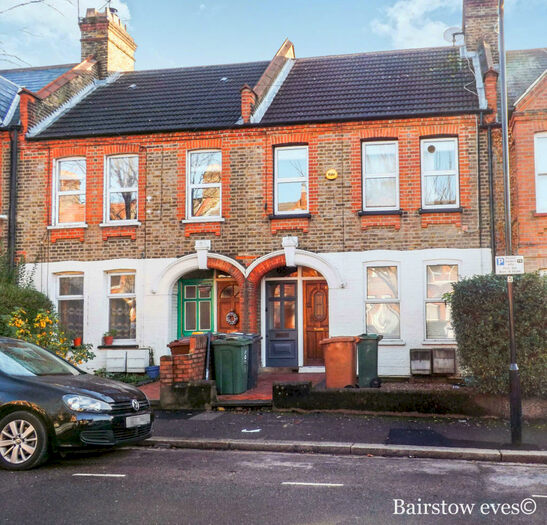 2 Bedroom Flat To Rent In Harris Street, Walthamstow, E17