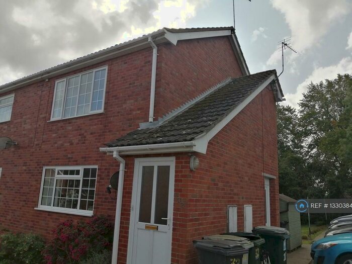 2 Bedroom Maisonette To Rent In Tudor Drive, Louth, LN11