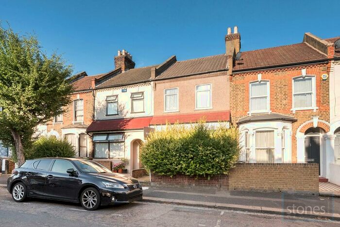 3 Bedroom Property To Rent In Gordon Road, London, E15
