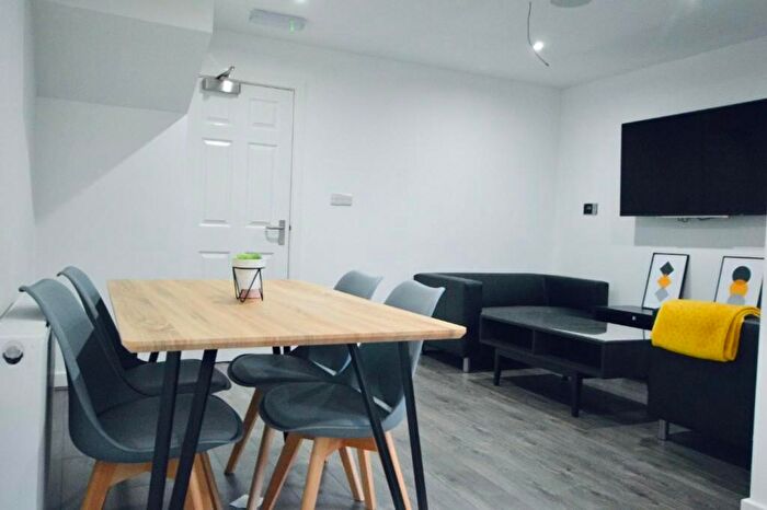 6 Bedroom House To Rent In Talton Road, Liverpool, L15