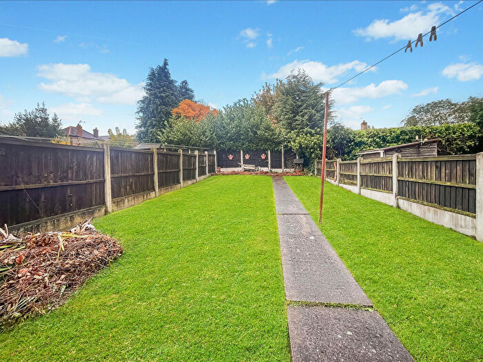 2 Bedroom Semi-Detached House For Sale In Lime Grove, Stapleford, Nottingham, NG9