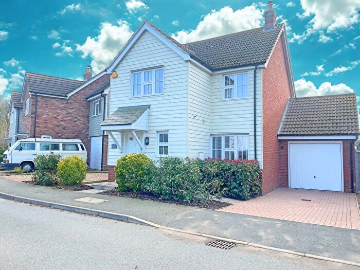 3 Bedroom Detached House For Sale In Benham Close, Goldhanger, CM9