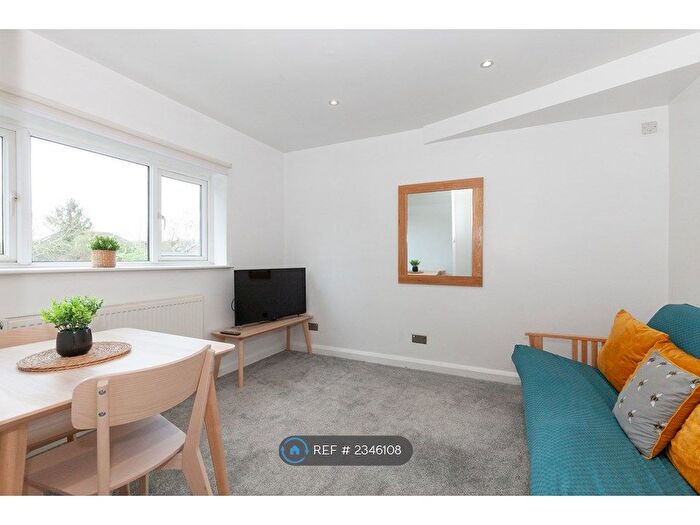 1 Bedroom Flat To Rent In Cumberland Road, Oxford, OX4