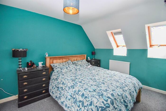 3 Bedroom Terraced House For Sale In Turnstone Drive, Scunthorpe, DN16