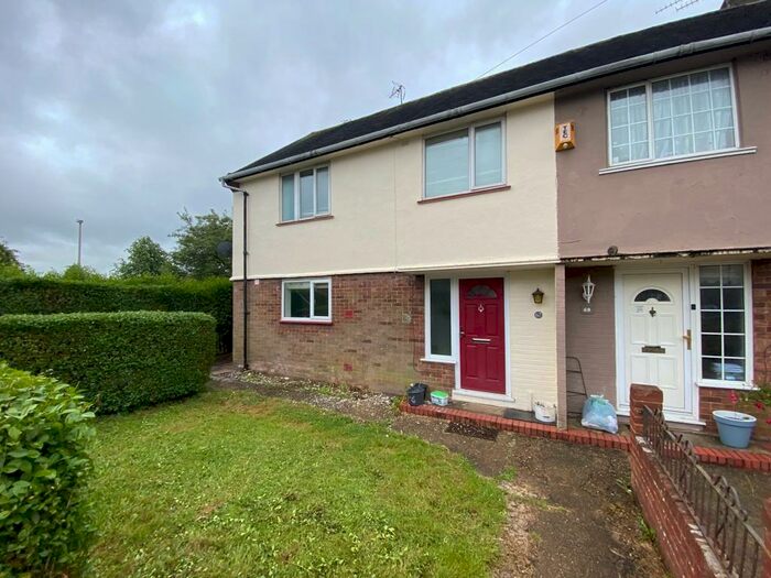 3 Bedroom House To Rent In Northdrift Way, Luton, LU1