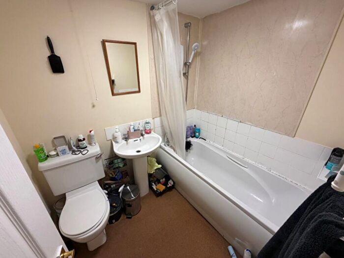 6 Bedroom End Of Terrace House For Sale In Exeter Street, North Tawton, Devon, EX20