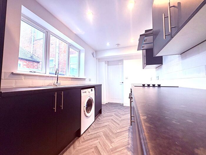 3 Bedroom Property To Rent In Liverpool Street, Northwich, CW9