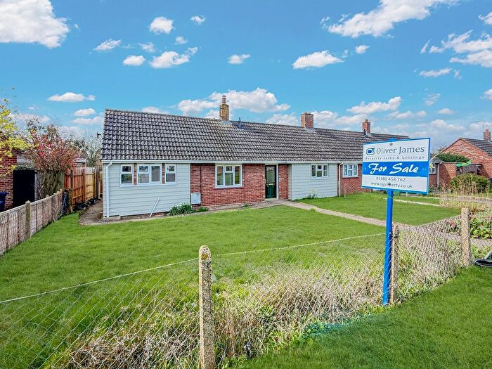 2 Bedroom Semi-Detached Bungalow For Sale In Statfold Green, Warboys, Cambridgeshire., PE28